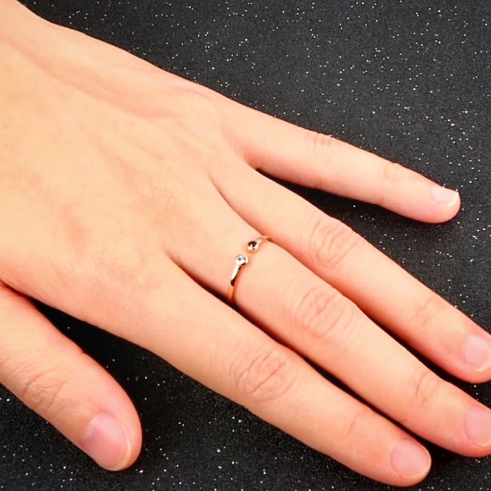 NWT Black & White Crystal Diamond Simulant Rose Gold-Plated Open Mini Ring - Picture 7 of 7